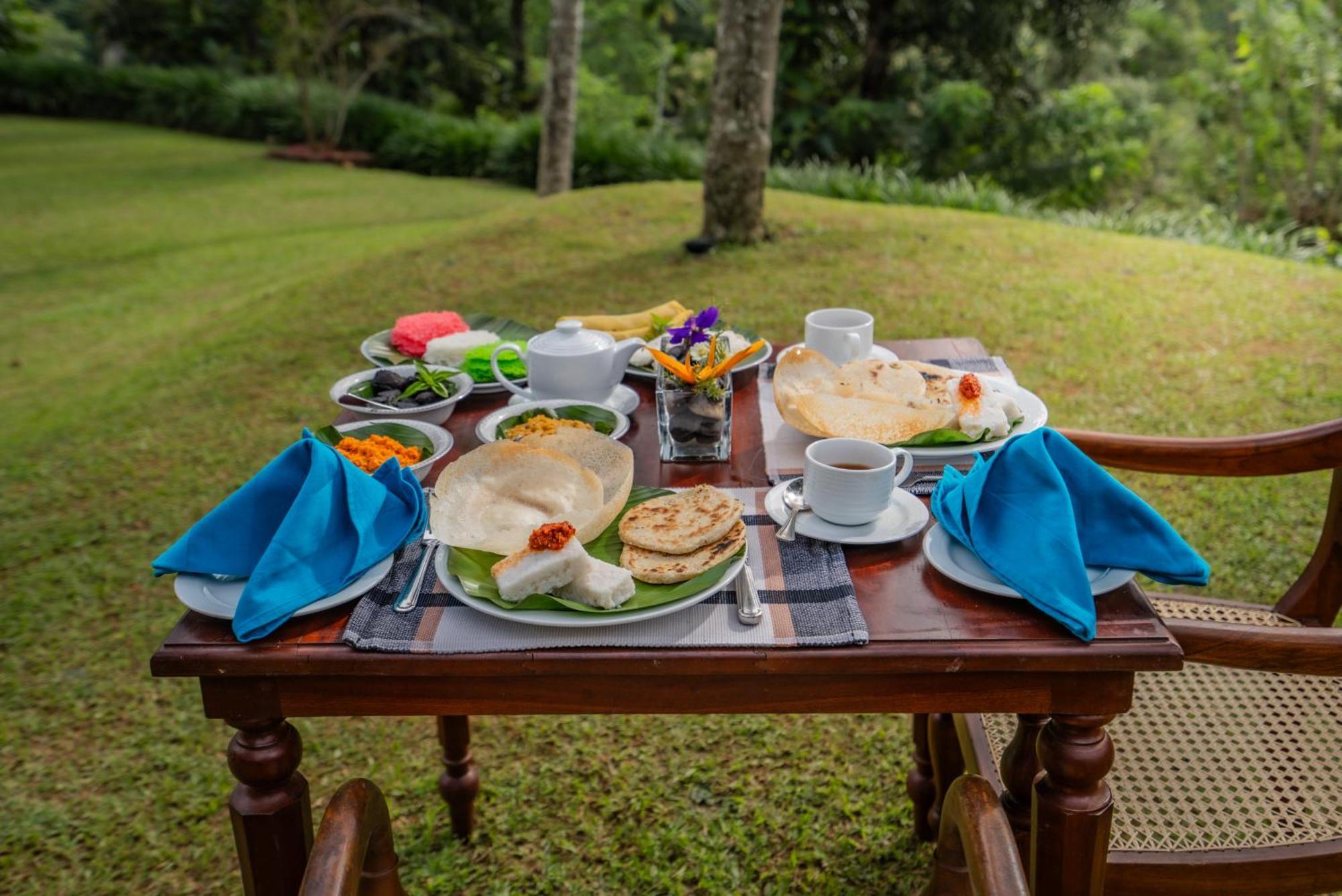 Athulya Villas, Kandy Kadugannawa Ngoại thất bức ảnh